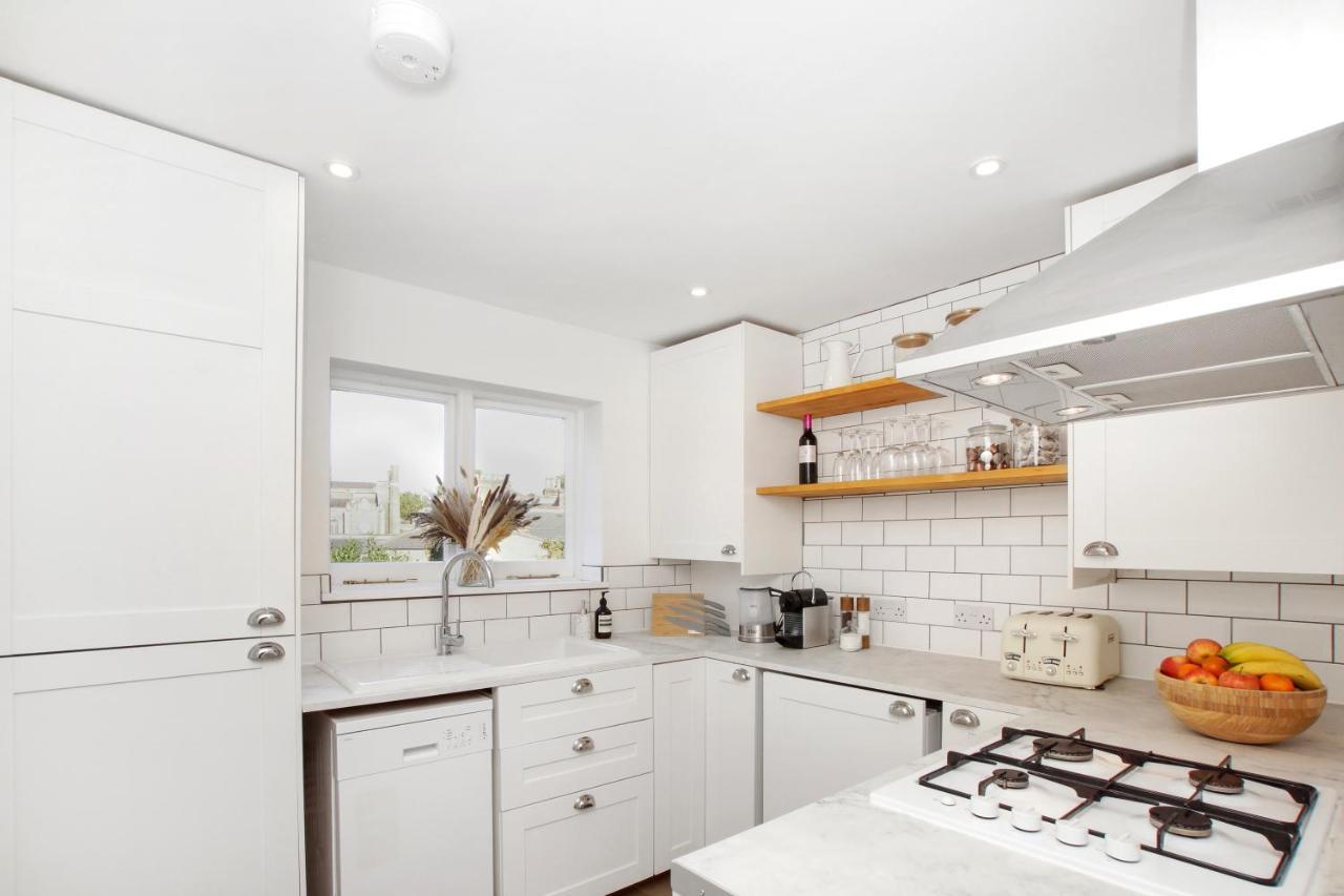 Bright, Stylish & Cosy 3-Bed Flat Near Mile End Apartment ลอนดอน ภายนอก รูปภาพ
