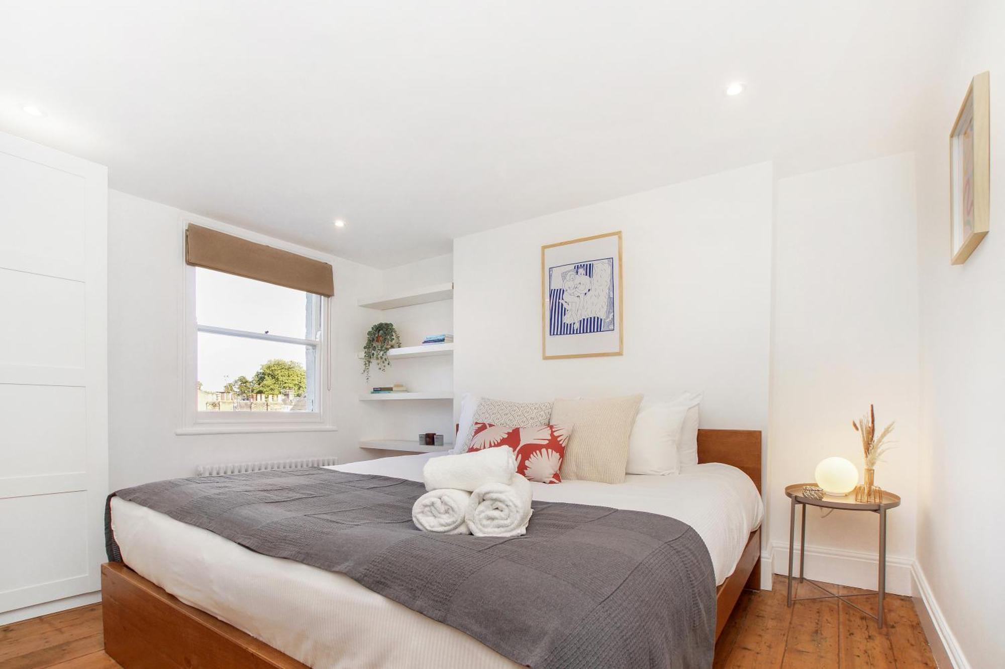 Bright, Stylish & Cosy 3-Bed Flat Near Mile End Apartment ลอนดอน ภายนอก รูปภาพ